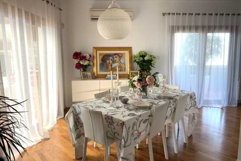 3 bedrooms Apartment in Limassol, Cyprus No. 102833 1