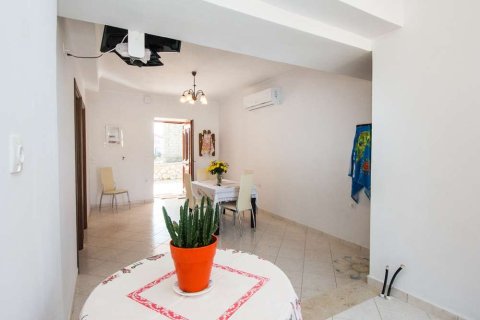 5 bedrooms House in Zakynthos, Greece No. 24617 13