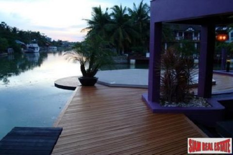 4 bedrooms House in Jomtien Beach, Thailand No. 96478 7