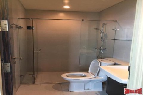 3 bedrooms Apartment in Bangkok, Thailand No. 96637 10