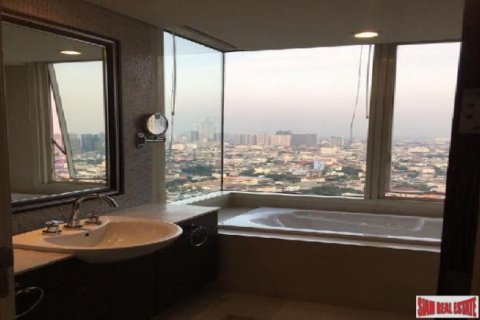 3 bedrooms Apartment in Bangkok, Thailand No. 96637 6