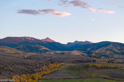 8 bedrooms House in Edwards, USA No. 71503 10