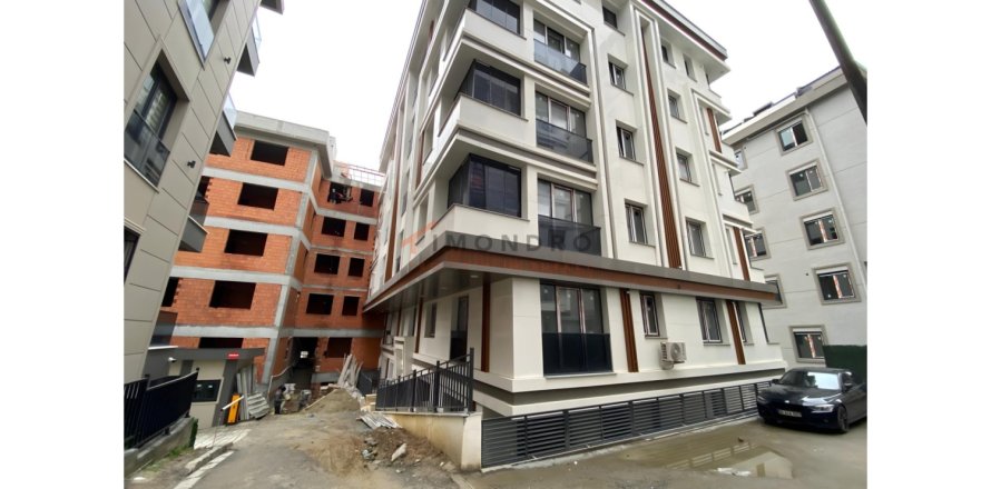 Квартира с 3 спальнями в Бешикташ, Турция №122447