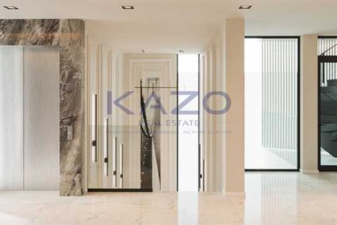 5 bedrooms Villa in Agios Tychonas, Cyprus No. 62766 9