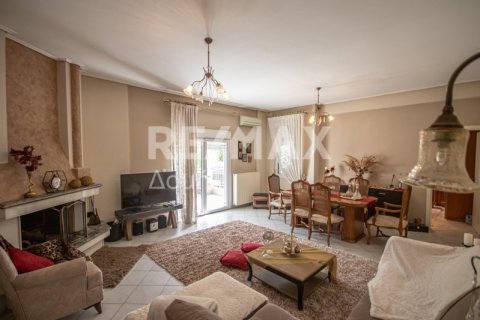 3 bedrooms House in Magnesia, Greece No. 84666 5