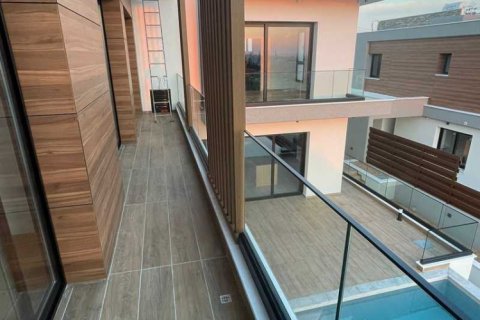 Дом с 5 спальнями в Гермасойя, Кипр №39527 8