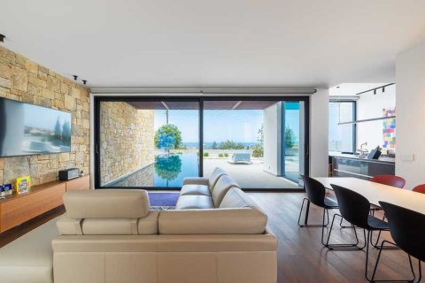 3 bedrooms House in Pegeia, Cyprus No. 31771 3