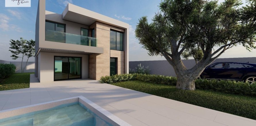 4 bedrooms Apartment in Valencia, Spain No. 83794