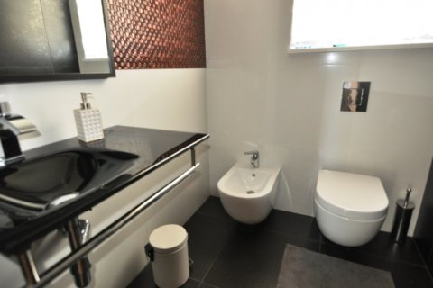 Studio Villa in Limassol, Cyprus No. 105560 4