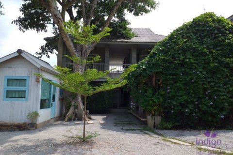 6 bedrooms House in Chiang Mai, Thailand No. 97675 1