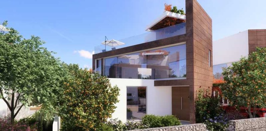 3 bedrooms House in Limassol, Cyprus No. 39616