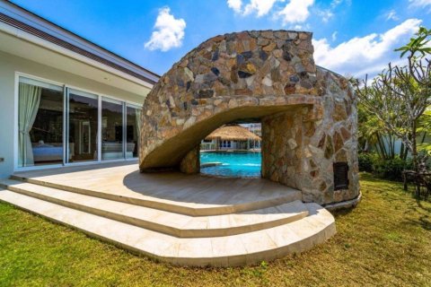 7 bedrooms Land in Hua Hin, Thailand No. 97343 22