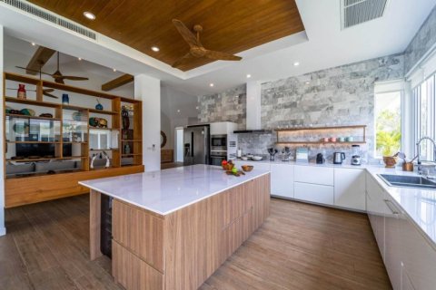 7 bedrooms Land in Hua Hin, Thailand No. 97343 15