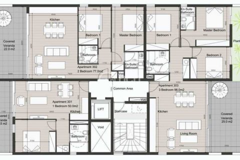 3 bedrooms Apartment in Limassol, Cyprus No. 32588 2