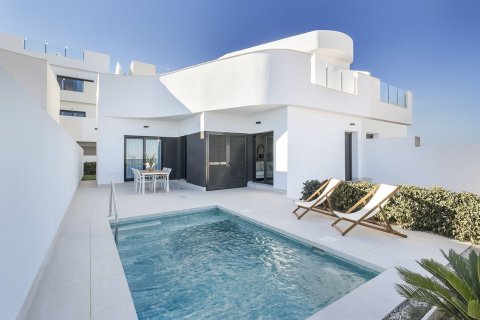 3 chambres Appartement à Torrevieja, Spain No. 126587