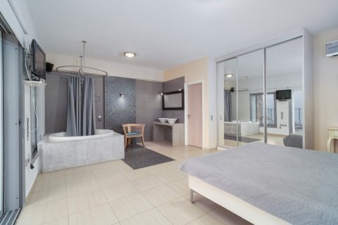 4 bedrooms Villa in Agios Nikolaos, Greece No. 56009 8