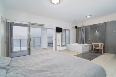 4 bedrooms Villa in Agios Nikolaos, Greece No. 56009 9