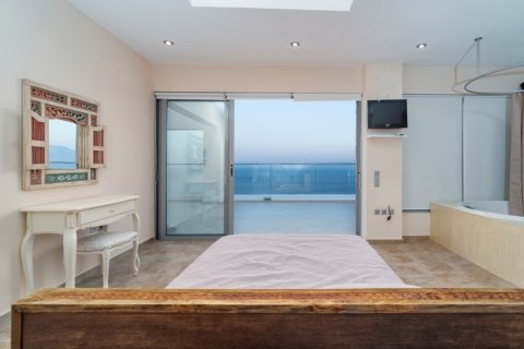 4 bedrooms Villa in Agios Nikolaos, Greece No. 56009 16