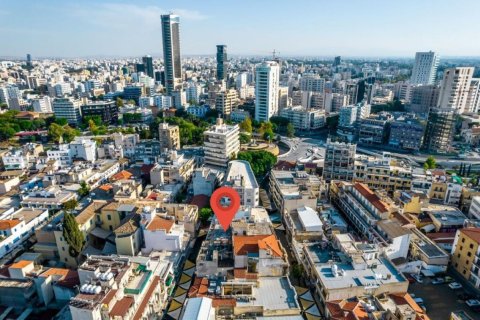 1322m² Commercial property en Nicosia, Cyprus No. 105082 9