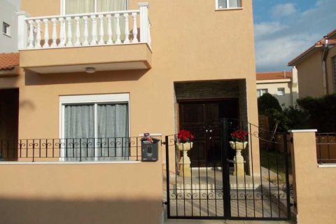 3 bedrooms House in Limassol, Cyprus No. 70698 11