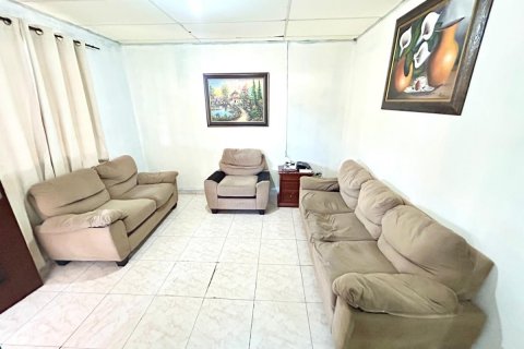 3 dormitorios House en Juan Demóstenes Arosemena, Panama No. 123581 3