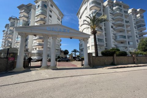 3 rooms Apartment in Phong Thanh Tay A, Vietnam No. 18072 10