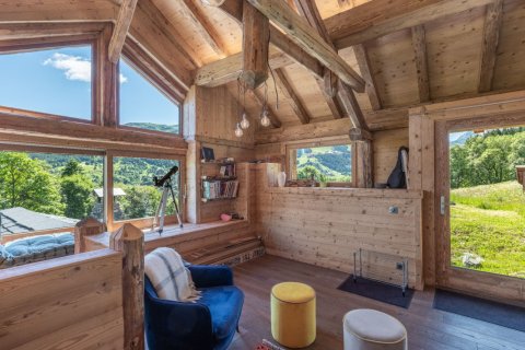 2 chambres House à Les Allues, France No. 99672 2