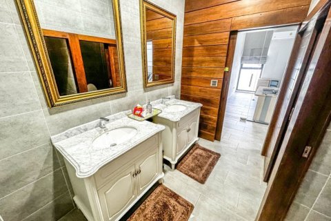 3 bedrooms Office in Phuket, Thailand No. 97136 5