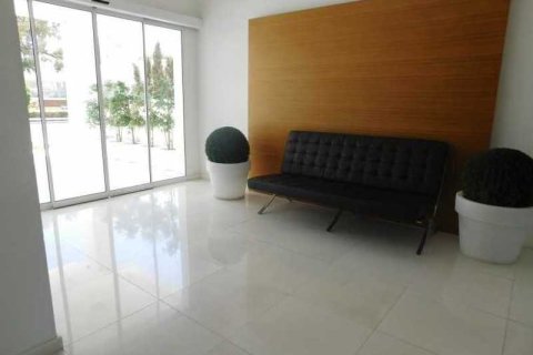 3 bedrooms Apartment in Germasogeia, Cyprus No. 32838 7