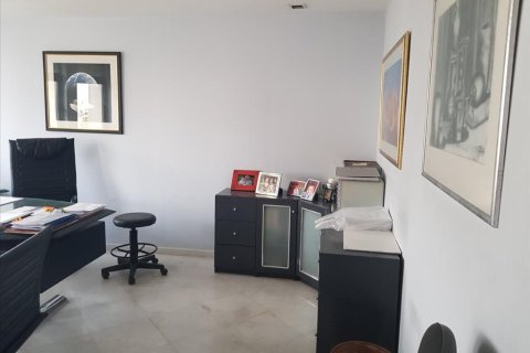 440m² Commercial property in Kalamaria, Greece No. 57689 19