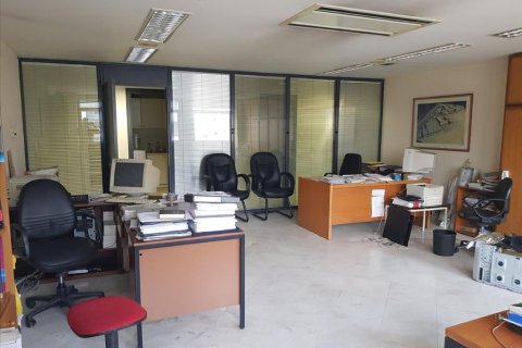 440m² Commercial property in Kalamaria, Greece No. 57689 16
