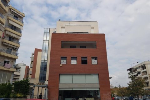 440m² Commercial property in Kalamaria, Greece No. 57689 2