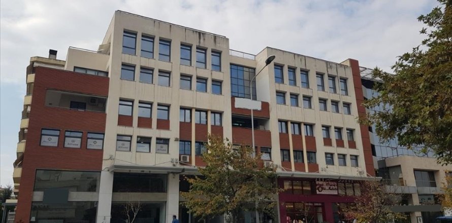 440m² Commercial property in Kalamaria, Greece No. 57689