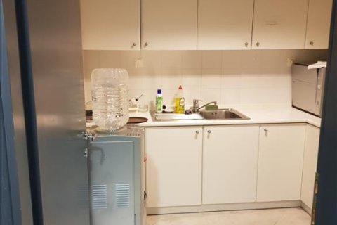 440m² Commercial property in Kalamaria, Greece No. 57689 28