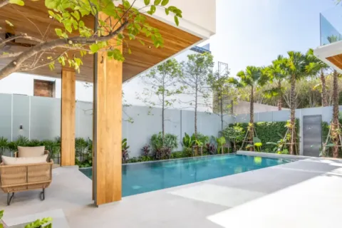 4 bedrooms Villa in Phuket, Thailand No. 2603 16