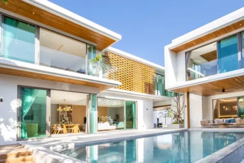 4 bedrooms Villa in Phuket, Thailand No. 2603 1