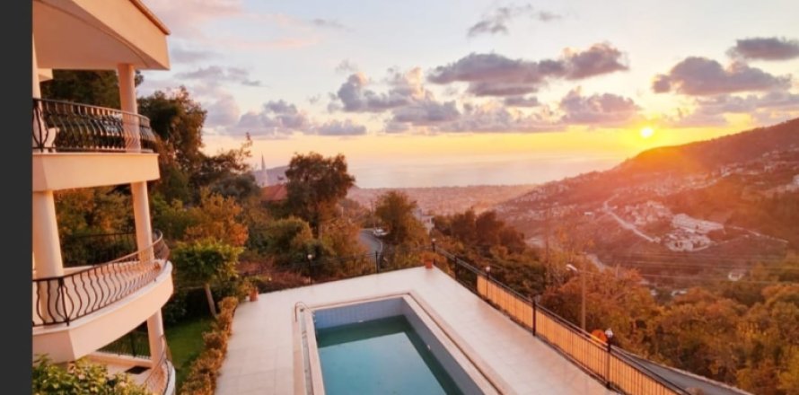 2 bedrooms Apartment in Bektas, Turkey No. 13938