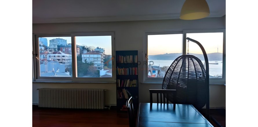 3 bedrooms Apartment in Beyoglu, Turkey No. 120606
