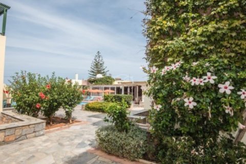 Отель, гостиница с 38 комнатами в Ираклион, Греция №109561 4