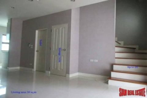 Таунхаус с 3 спальнями в Бангна, Таиланд №95706 4