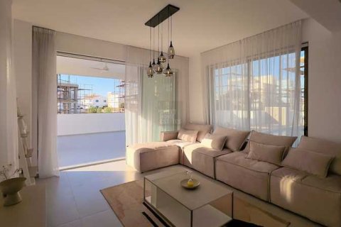 3 bedrooms House in Pernera, Cyprus No. 40341 7