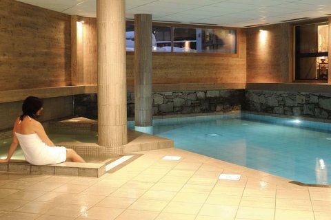 2 bedrooms Apartment in Les Gets, France No. 69465 5