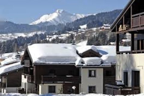 2 bedrooms Apartment in Les Gets, France No. 69465 1