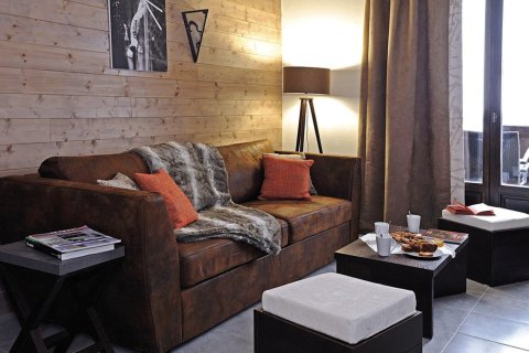 2 bedrooms Apartment in Les Gets, France No. 69465 2