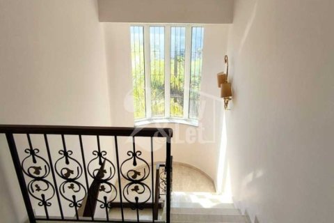4 bedrooms Villa in Agios Tychonas, Cyprus No. 84370 5