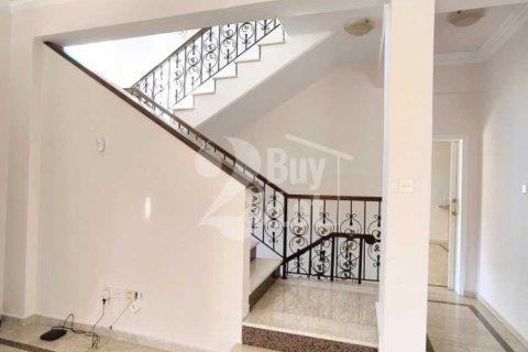 4 bedrooms Villa in Agios Tychonas, Cyprus No. 84370 3