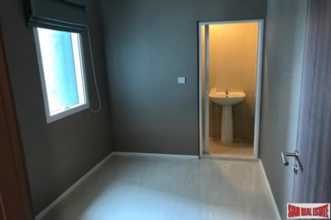 3 bedrooms Apartment in Bangkok, Thailand No. 96842 20