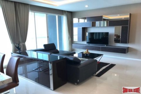 3 bedrooms Apartment in Bangkok, Thailand No. 96842 5