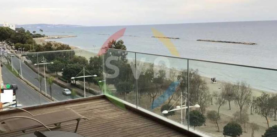 Квартира с 3 спальнями в Лимассол, Кипр №81429