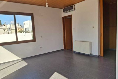 Дом с 3 спальнями в Ипсонас, Кипр №83257 8